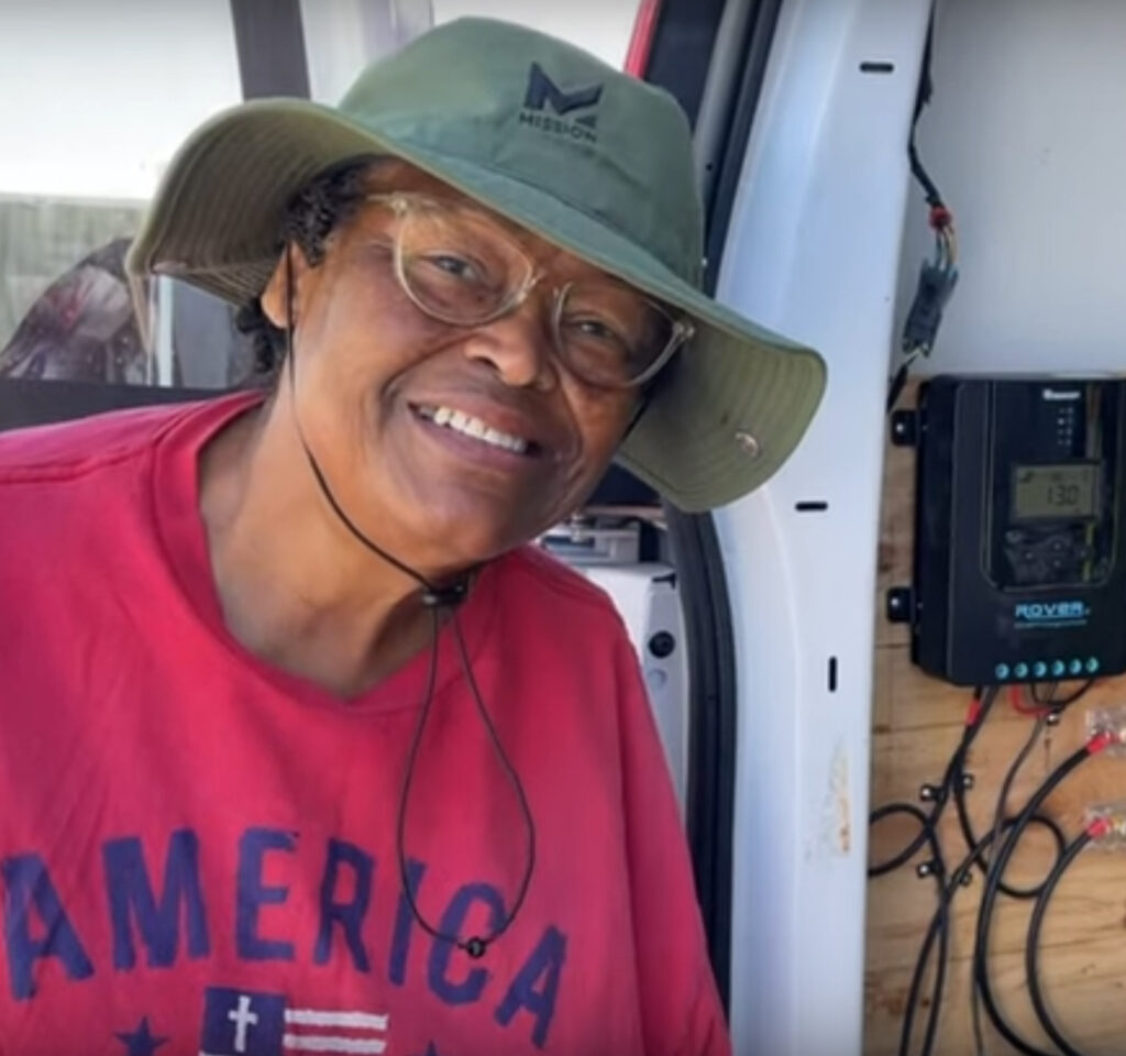 5/24/2022
BYOV (Bring Your Own Vehicle) is HOWA's newest program, designed to help nomads who do not have the money or expertise to build out their current vehicle. April was a busy month for HOWA volunteers and recipients...